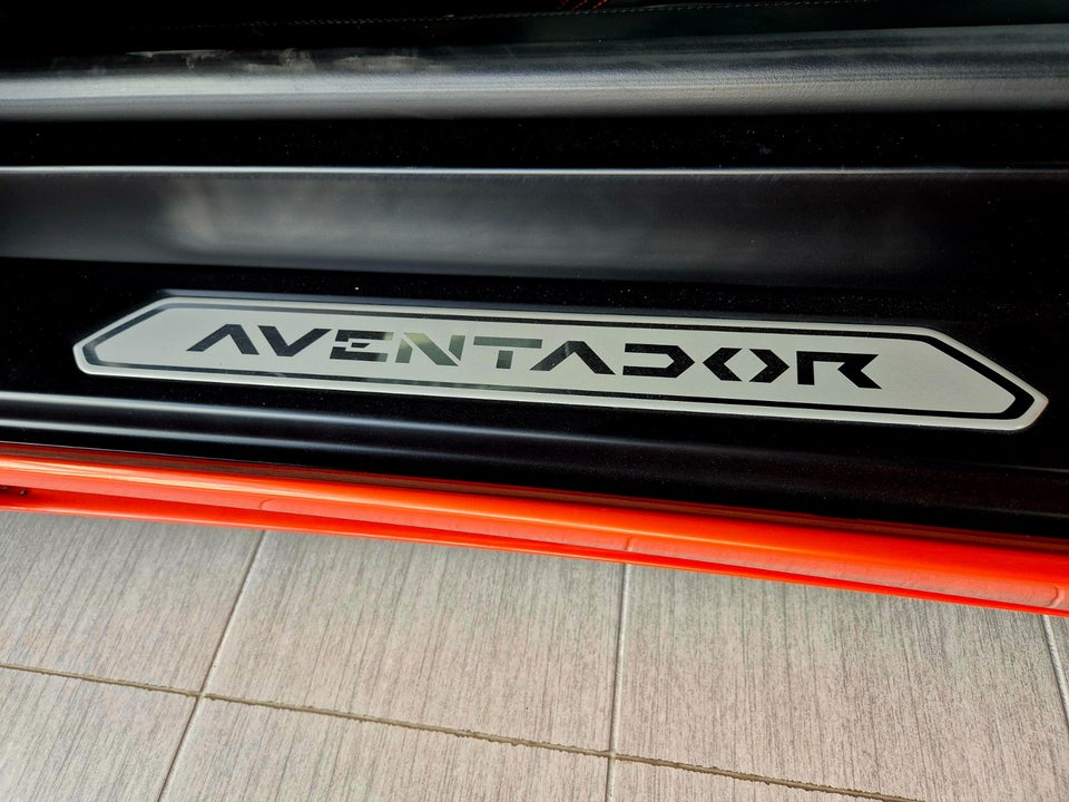 Lamborghini Aventador 6,5 LP700-4 2d