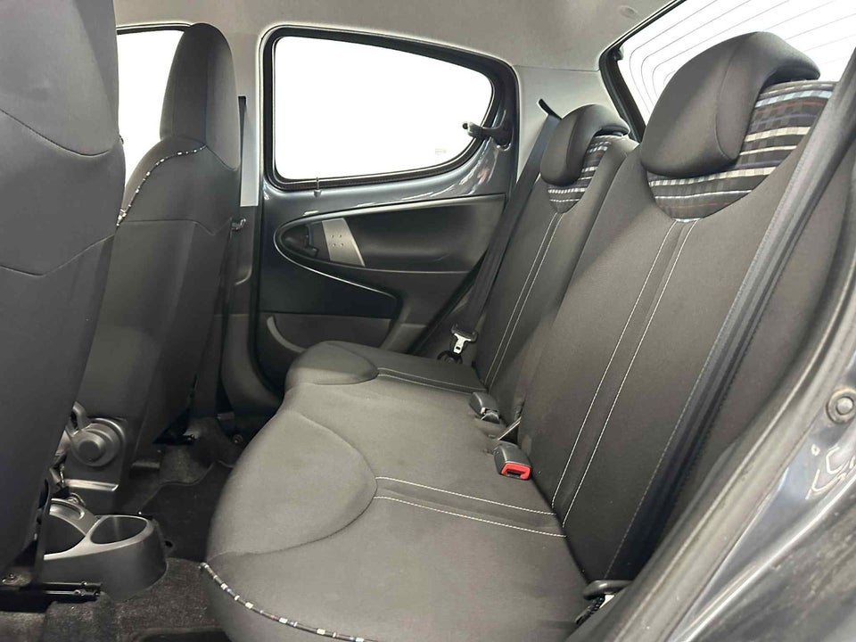 Citroën C1 1,0i Exclusive 5d