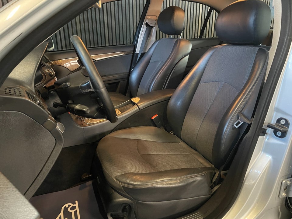 Mercedes E220 2,2 CDi Avantgarde aut. 4d