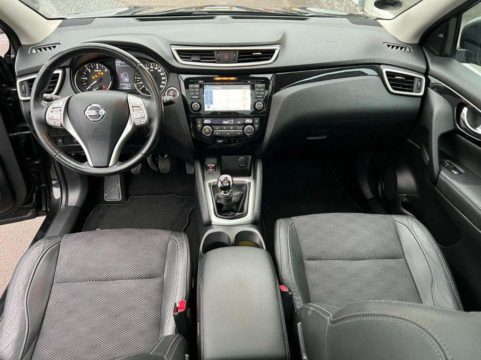 Nissan Qashqai 1,5 dCi 110 Tekna 5d