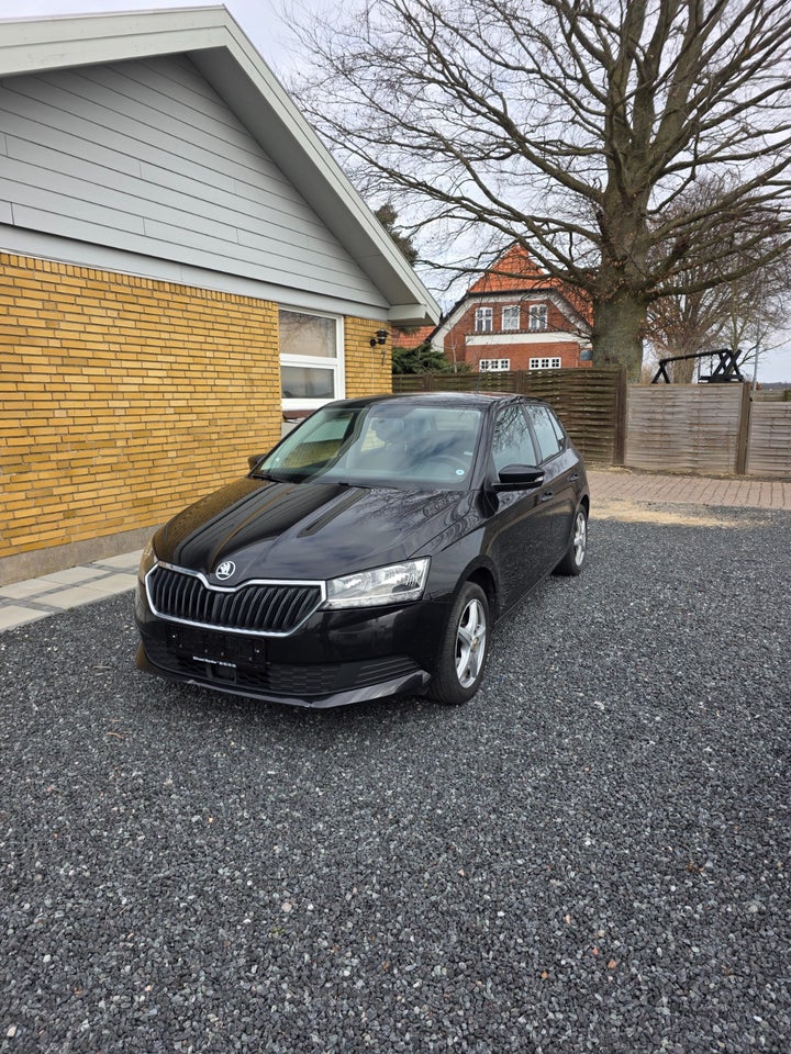 Skoda Fabia 1,0 MPi 75 Ambition 5d