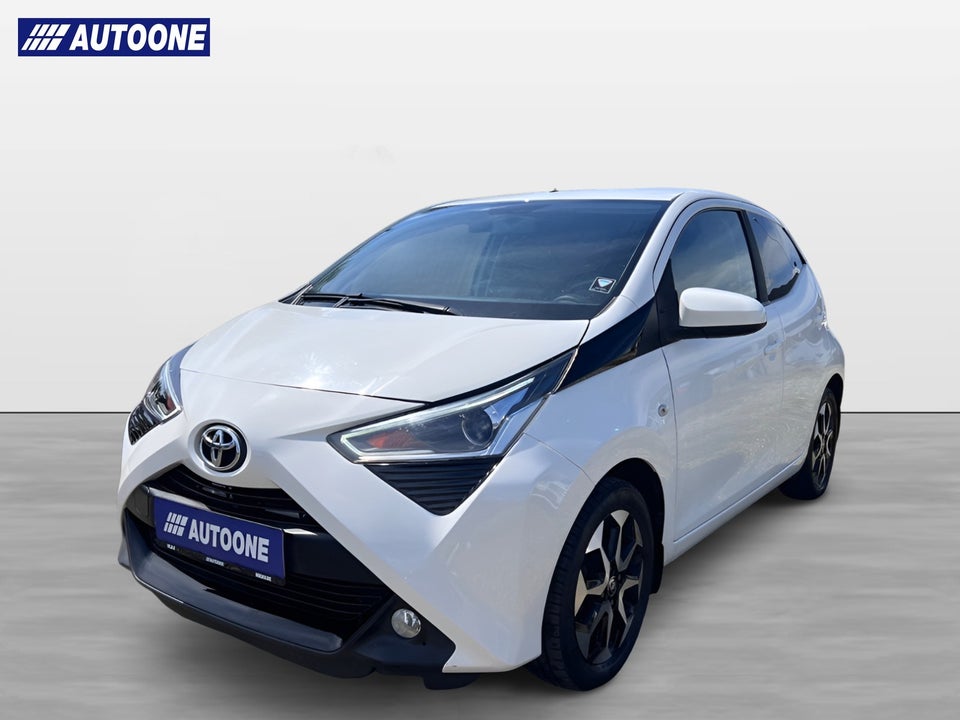 Toyota Aygo 1,0 VVT-i x-press 5d