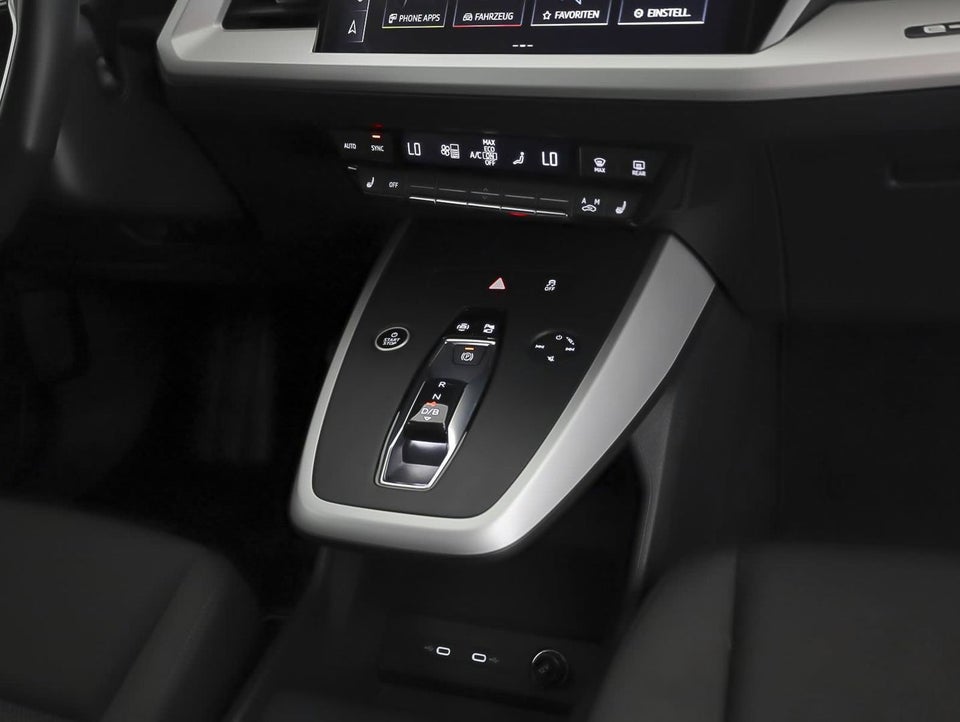 Audi Q4 e-tron 40  5d