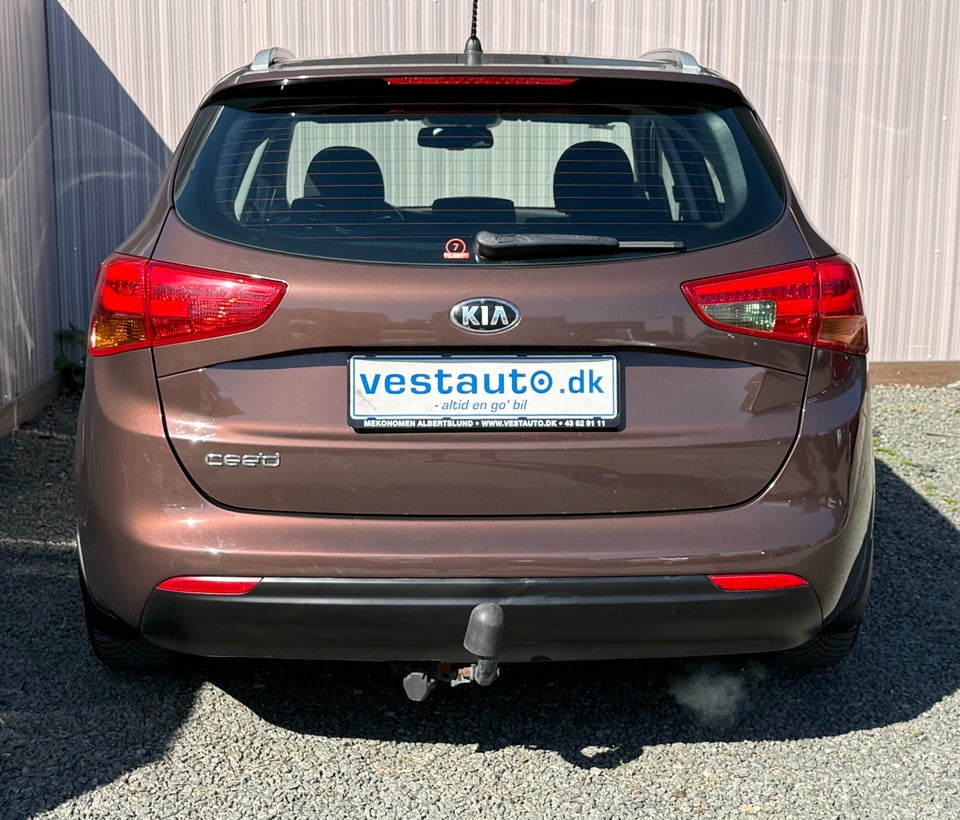 Kia Ceed 1,6 GDi Premium SW DCT 5d