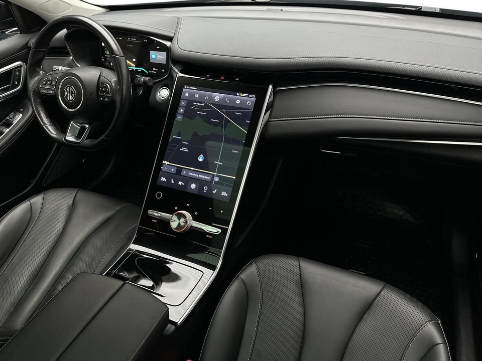 MG Marvel R Luxury 5d