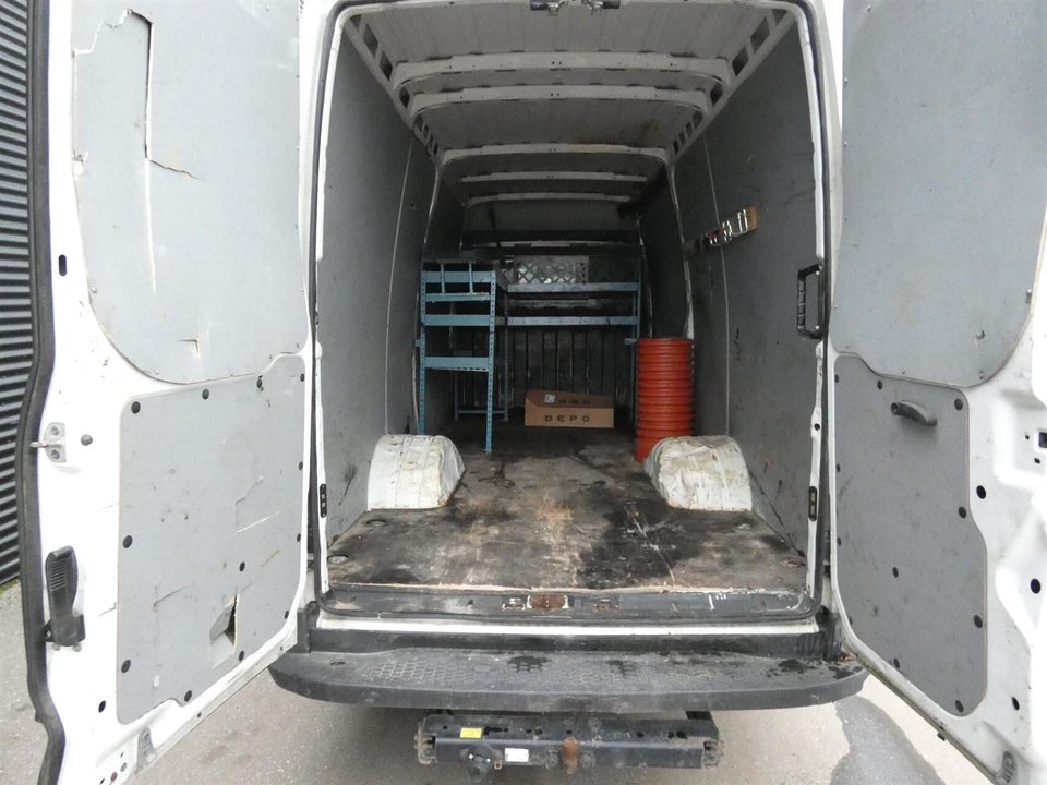 Iveco Daily 3,0 35C18 12m³ Van