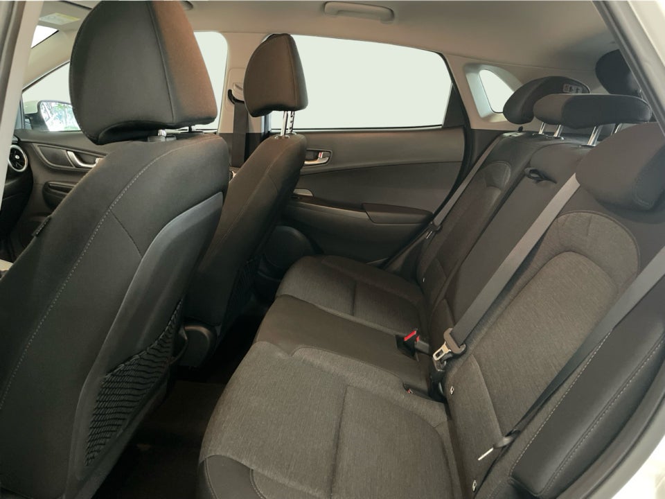 Hyundai Kona 39 EV Advanced 5d
