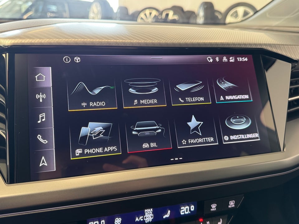 Audi Q4 e-tron 45 S-line 5d