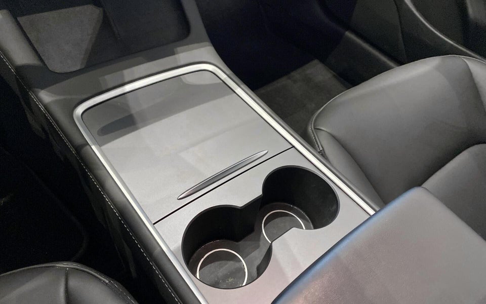 Tesla Model 3 Performance AWD 4d