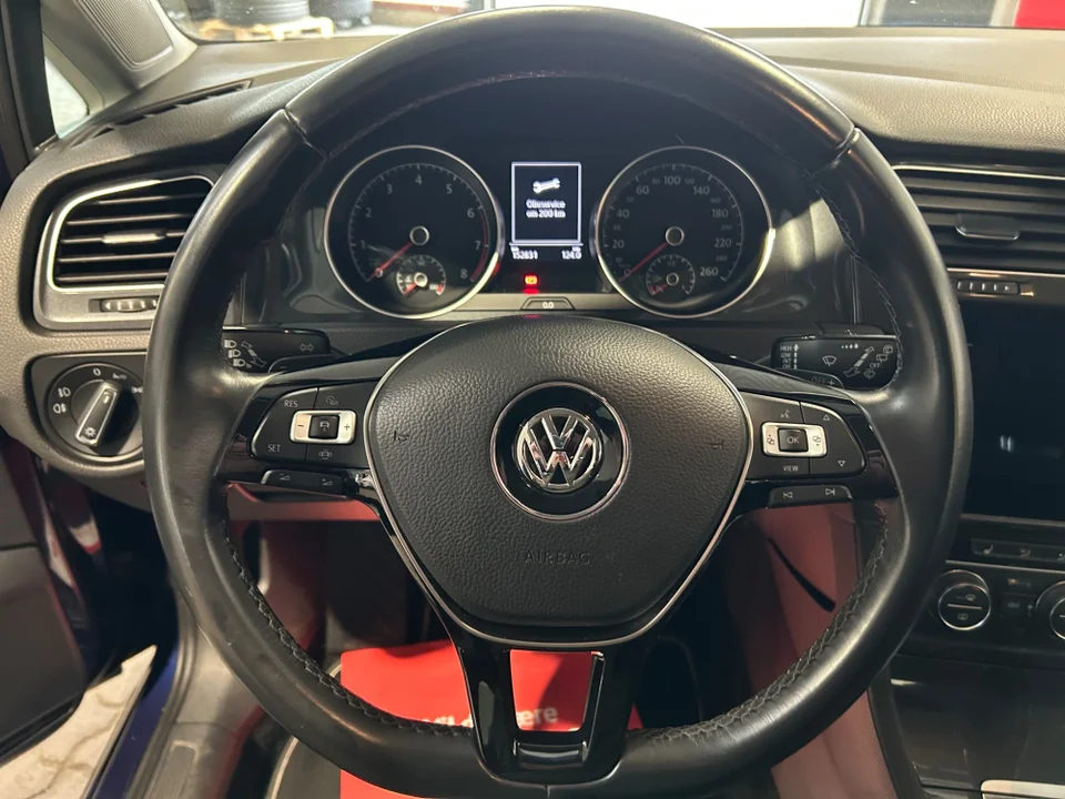 VW Golf VII 1,5 TSi 130 Comfortline DSG 5d
