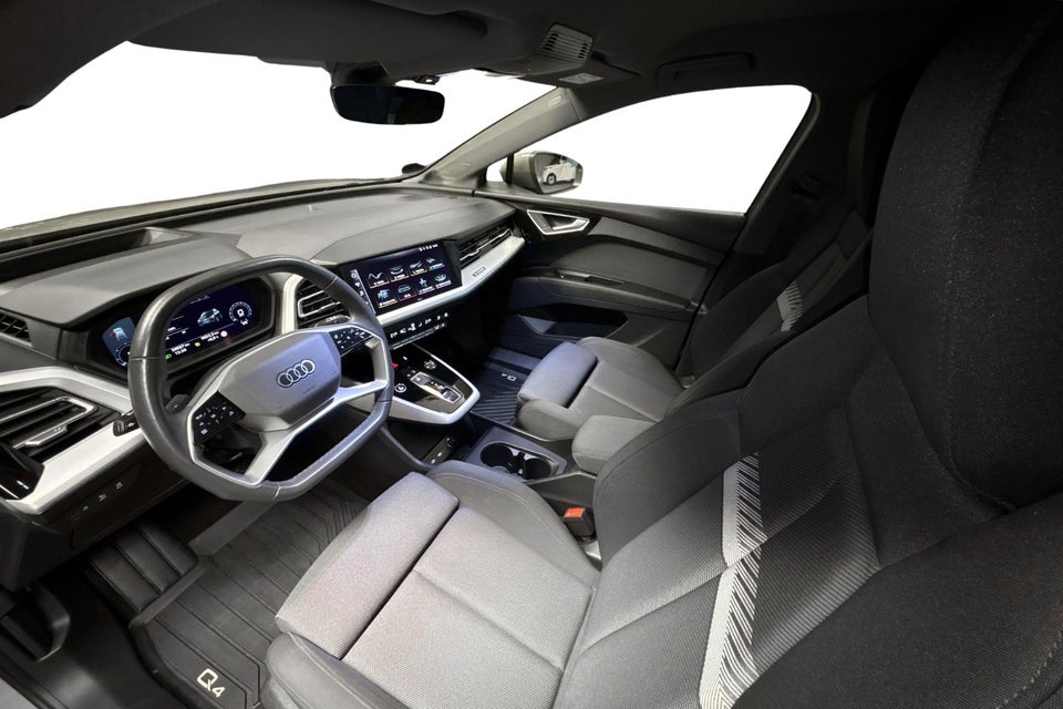 Audi Q4 e-tron 40 Attitude 5d