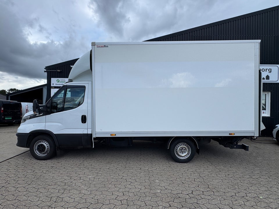 Iveco Daily 2,3 35S14 Alukasse m/lift AG8 2d
