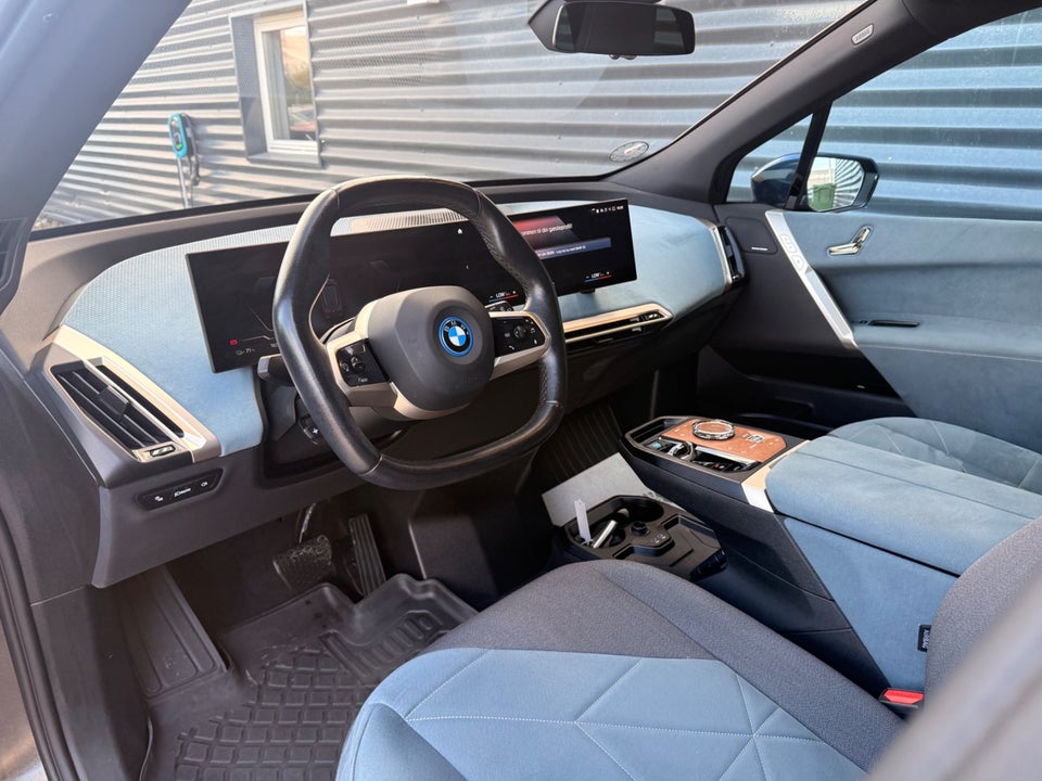 BMW iX xDrive40 5d