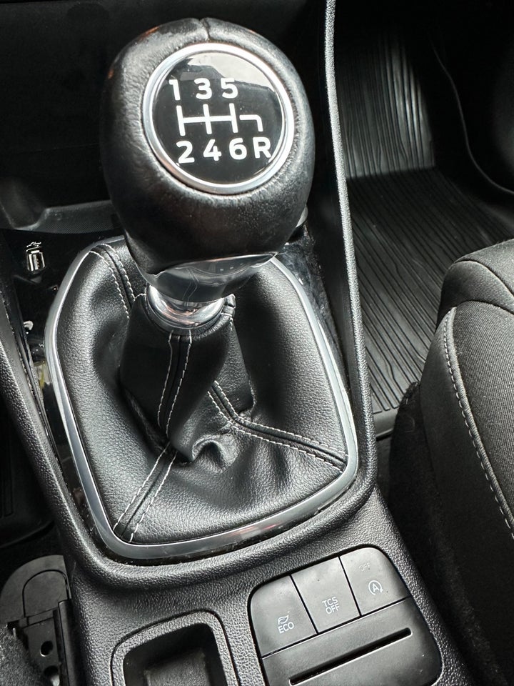 Ford Fiesta 1,0 EcoBoost Titanium 5d