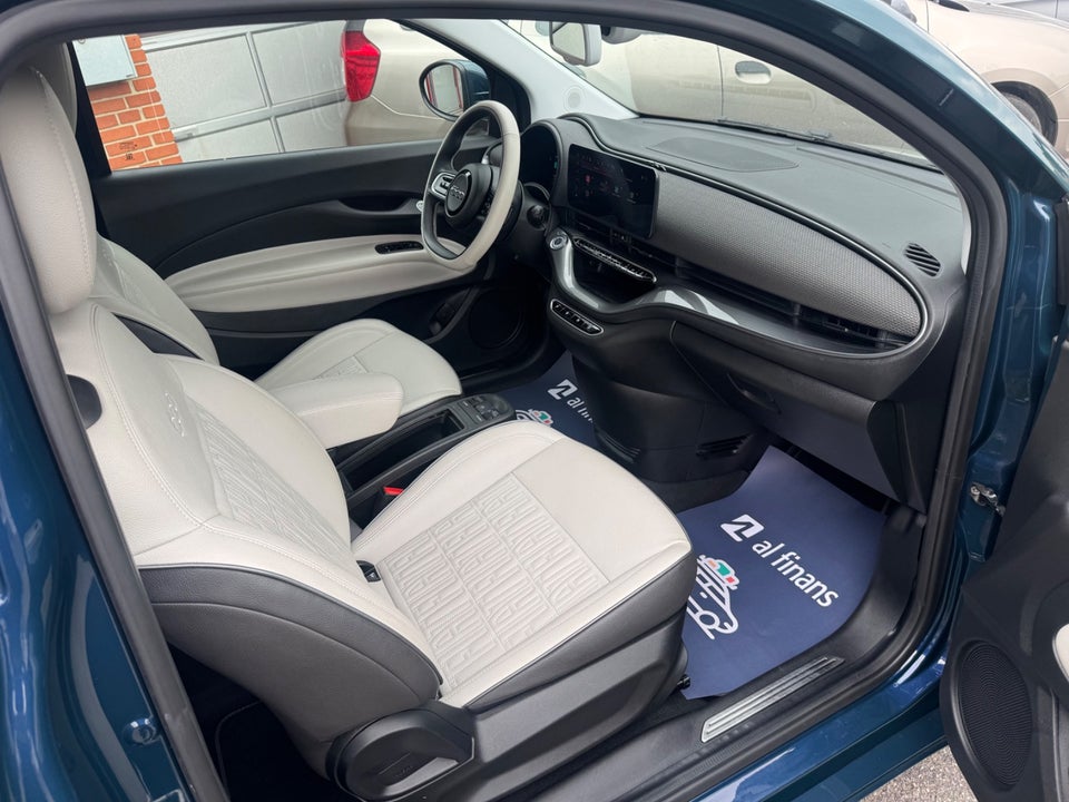 Fiat 500e 42 la Prima Cabrio 2d