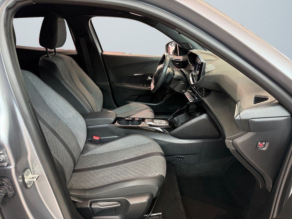 Peugeot e-2008 54 Allure 5d