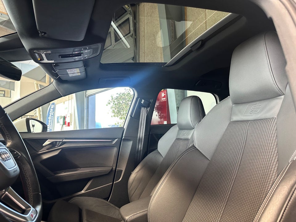 Audi A3 40 TFSi e S-line Sportback S-tr. 5d