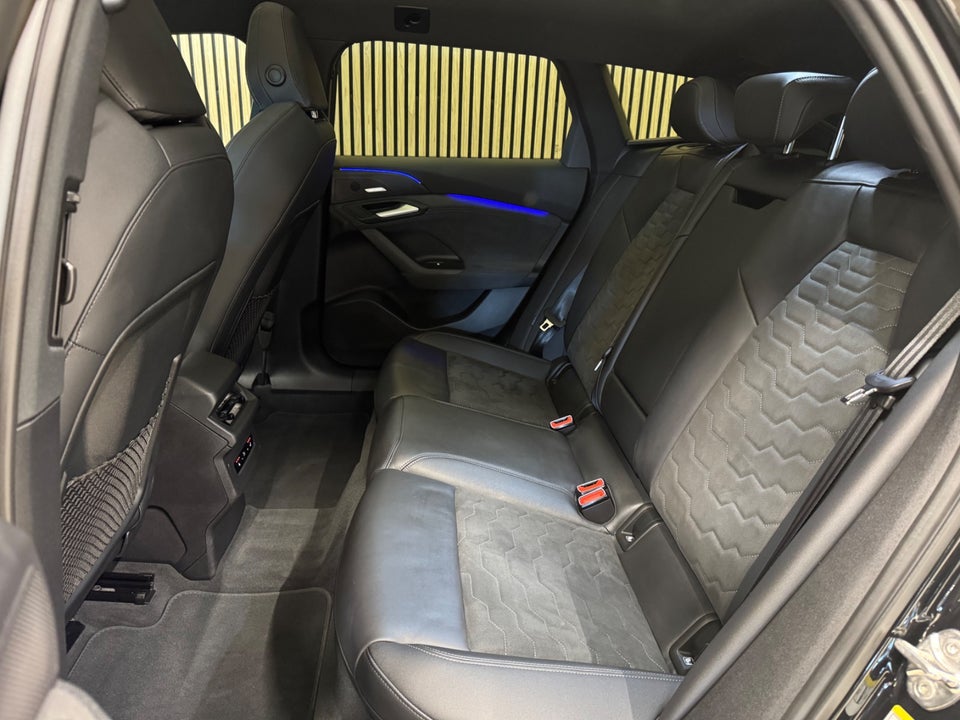 Audi A6 e-tron Ultra Avant quattro 5d