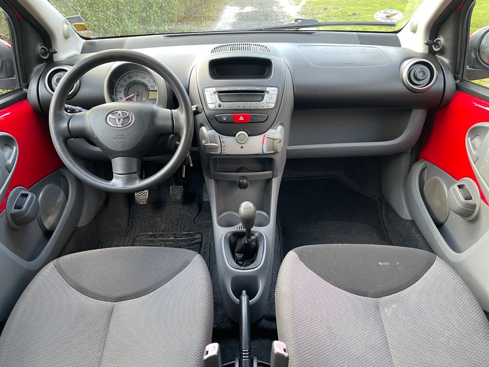 Toyota Aygo 1,0 Plus 5d