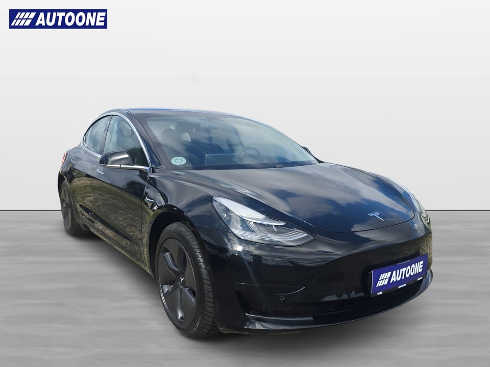Tesla Model 3 Standard Range+ RWD 4d