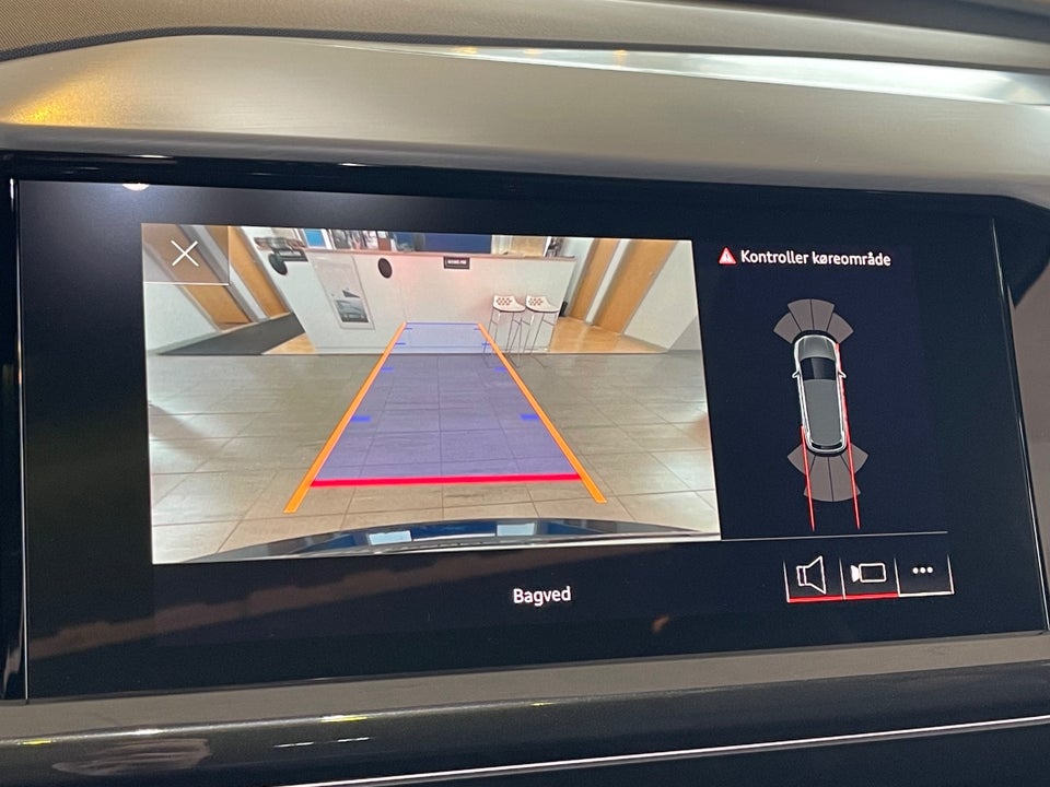 Audi Q4 e-tron 40 S-line 5d