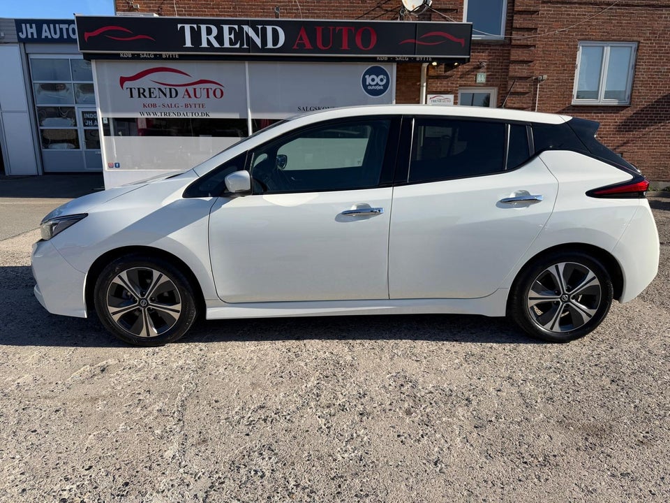 Nissan Leaf 40 N-Connecta 5d