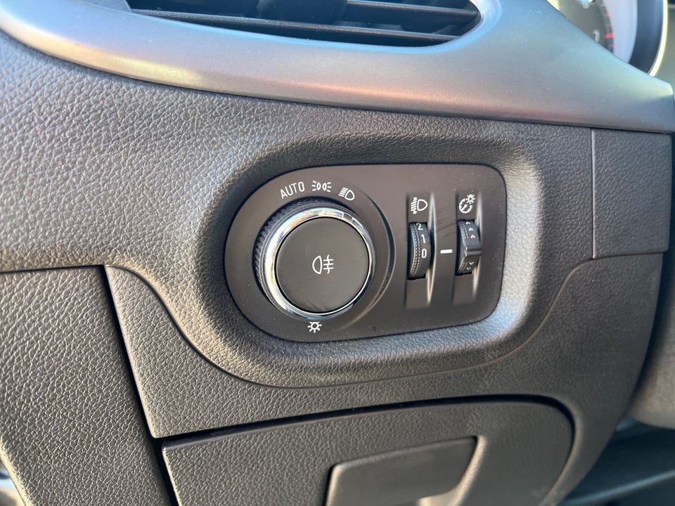 Opel Astra 1,2 T 110 Edition+ Sports Tourer 5d