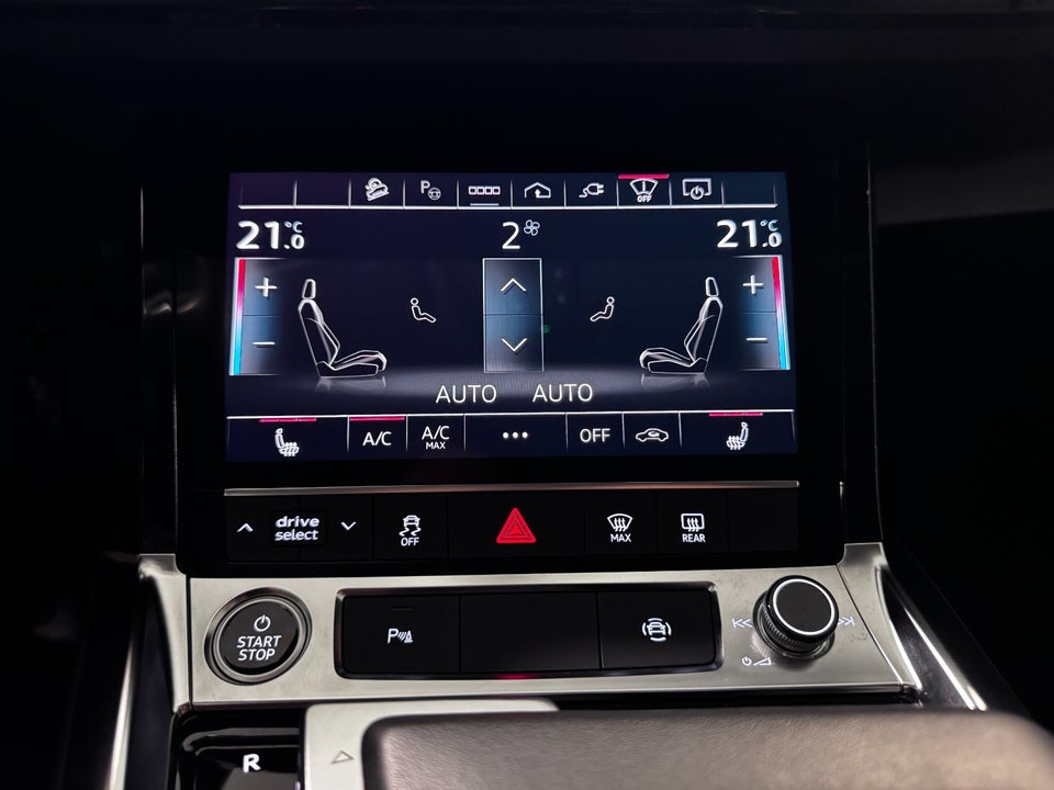 Audi e-tron 55 Advanced quattro 5d