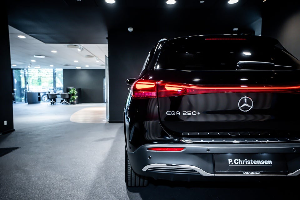 Mercedes EQA250+ AMG Premium 5d