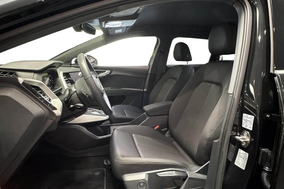 Audi Q4 e-tron 45 Progress 5d