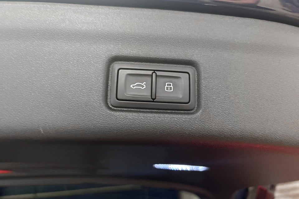 Audi Q6 e-tron Ultra quattro 5d