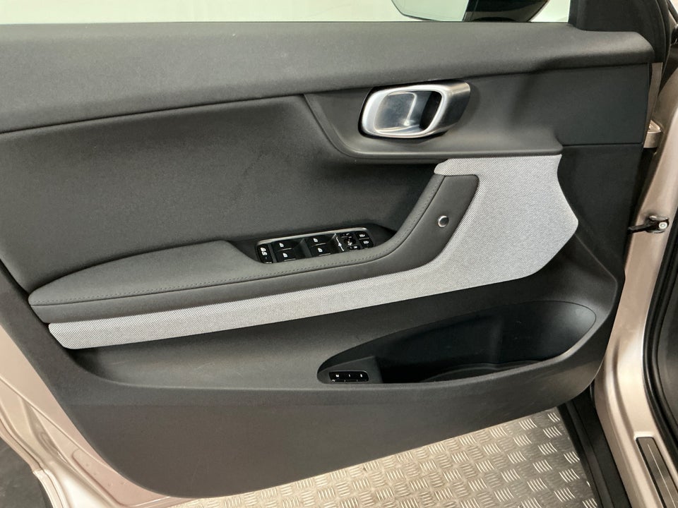 Polestar 2 Long Range 5d