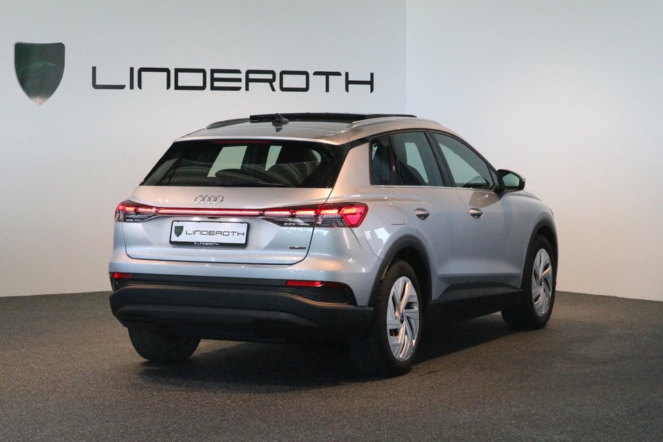 Audi Q4 e-tron 45 quattro 5d