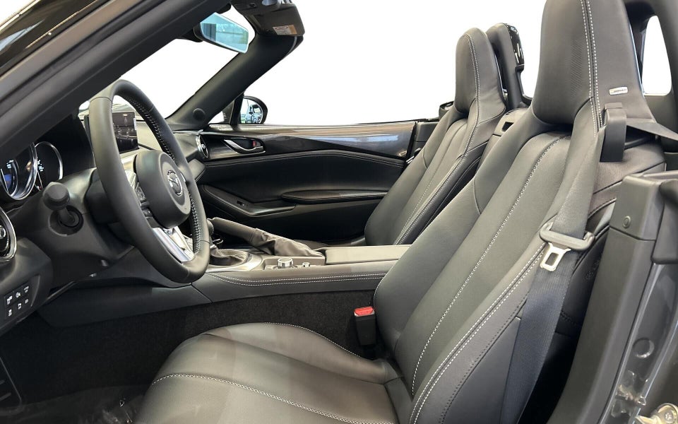 Mazda MX-5 1,5 SkyActiv-G 132 Roadster Exclusive-Line 2d