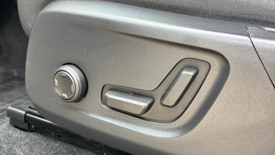 Volvo XC40 P6 ReCharge Plus 5d