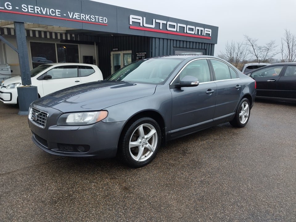 Volvo S80 2,5 T aut. 4d