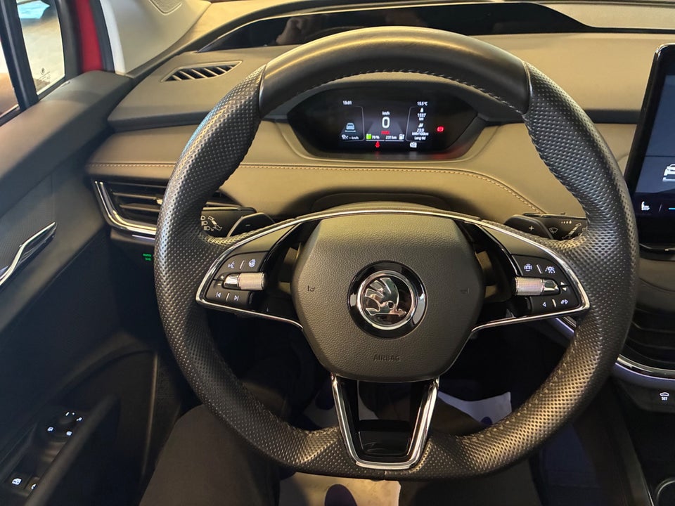 Skoda Enyaq 80 iV Design Selection Suite 5d