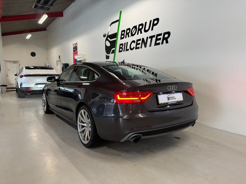 Audi A5 1,8 TFSi 144 S-line Sportback Multitr. 5d