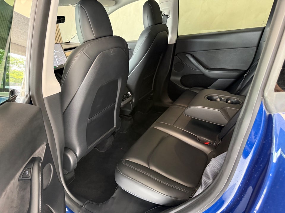 Tesla Model Y Long Range AWD 5d