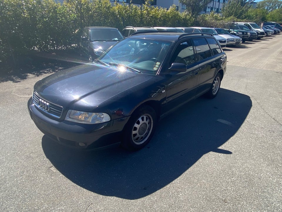 Audi A4 1,6 Avant 5d