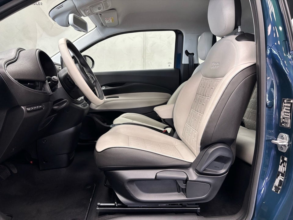 Fiat 500e 42 la Prima by Bocelli 3d
