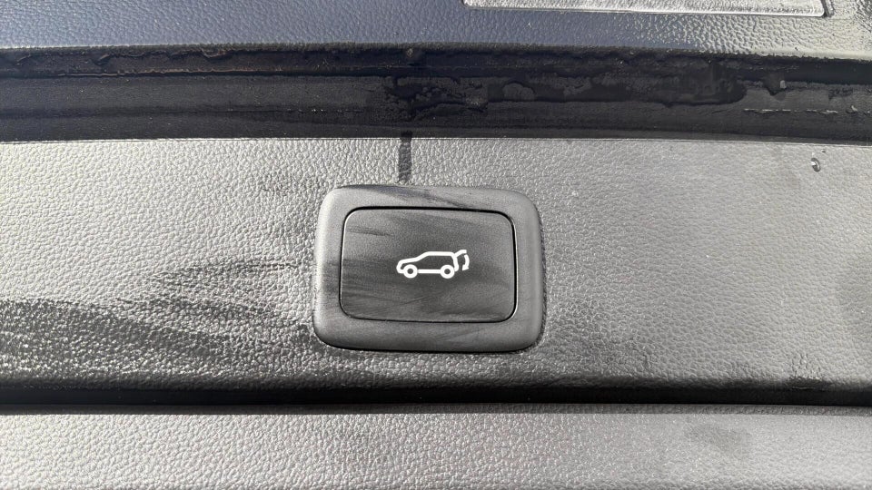 MG Marvel R Luxury 5d