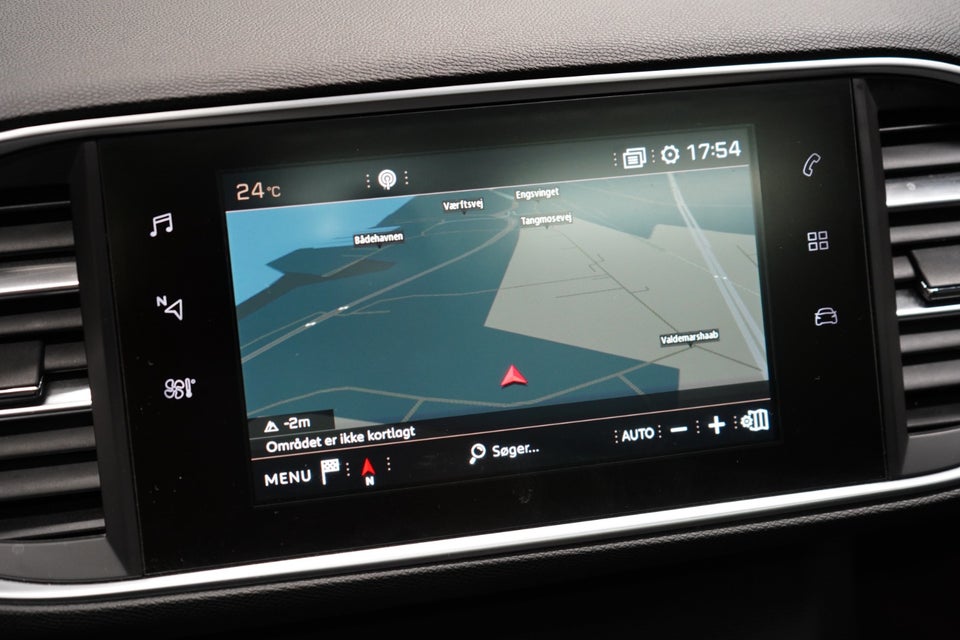 Peugeot 308 1,2 e-THP 130 Allure Sky 5d