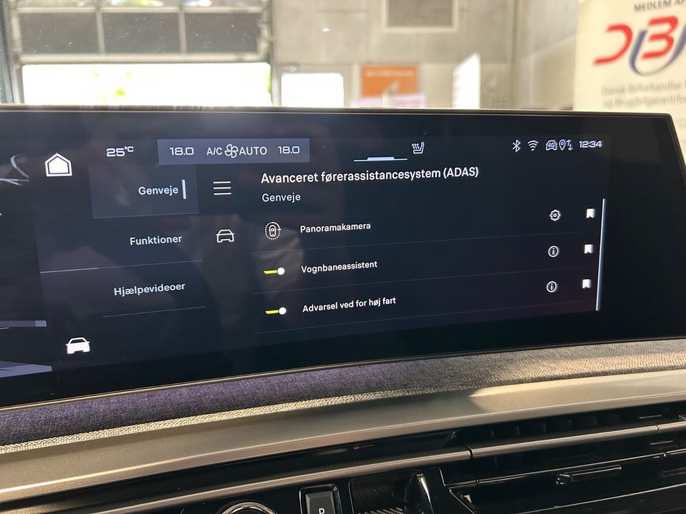 Peugeot e-5008 77 GT Pack AWD 7prs 5d