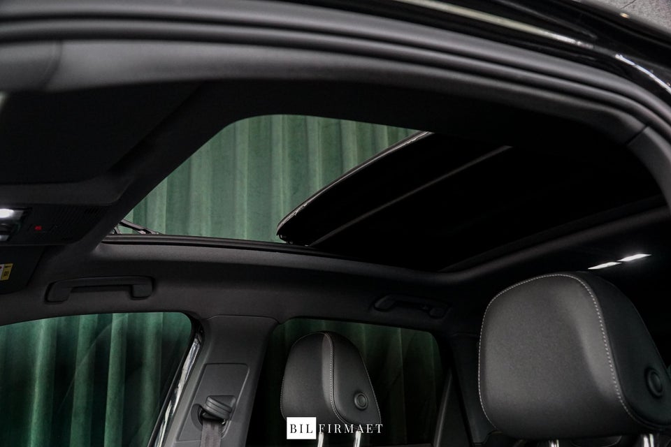 Audi Q4 e-tron 50 S-line quattro 5d