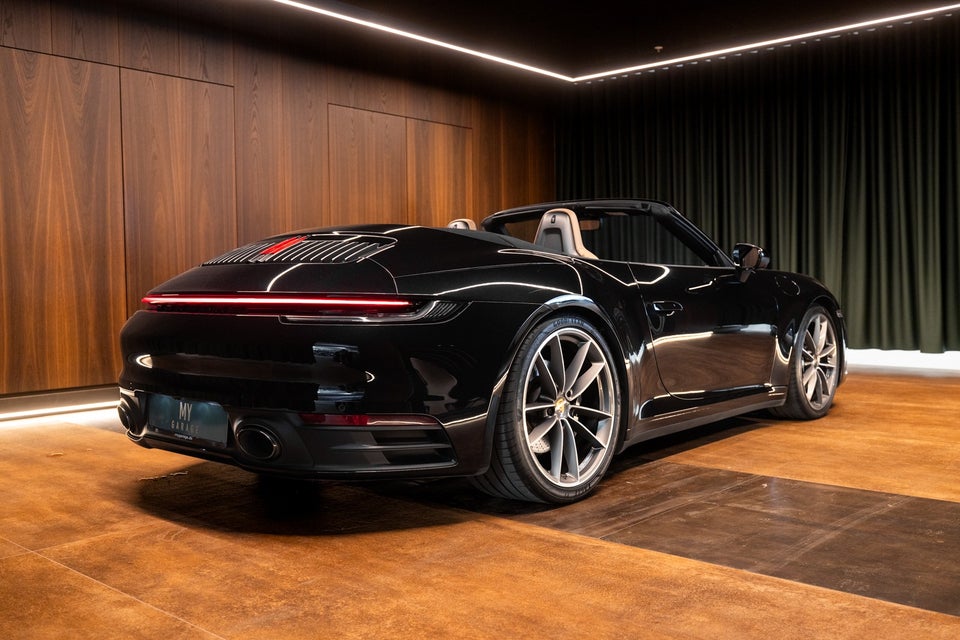 Porsche 911 Carrera 4S 3,0 Cabriolet PDK 2d