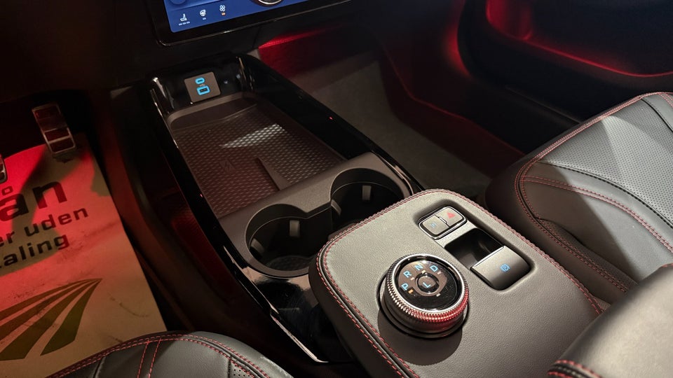 Ford Mustang Mach-E 91 Premium Extended Range AWD 5d