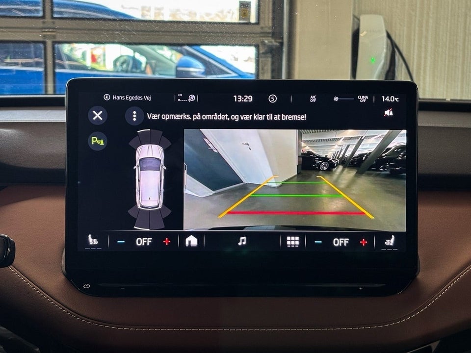 Skoda Enyaq 80x iV ecoSuite 5d