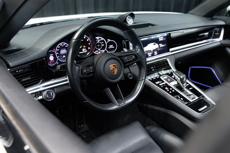 Porsche Panamera 4 2,9 E-Hybrid Sport Turismo PDK 5d