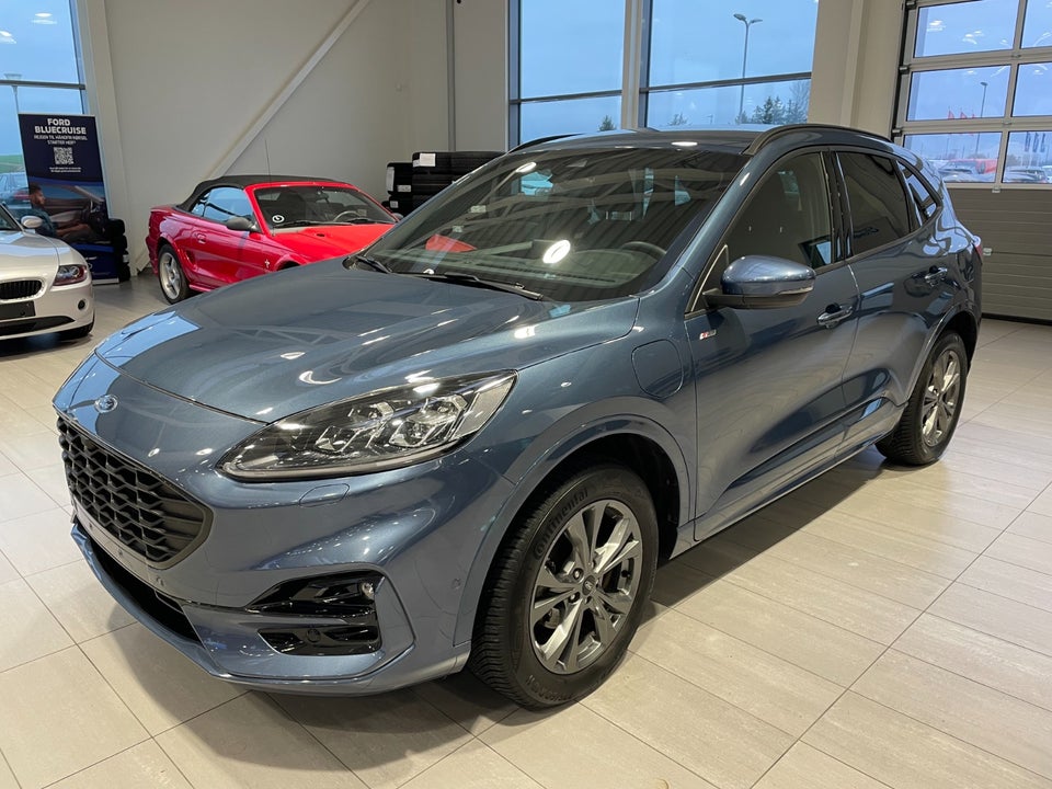 Ford Kuga 2,5 PHEV ST-Line X CVT 5d